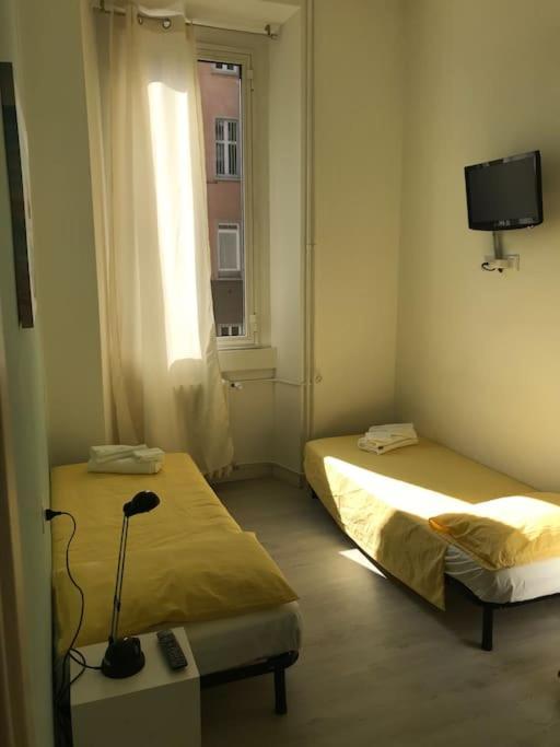 Appartamento In Zona Bocconi 밀라노 외부 사진